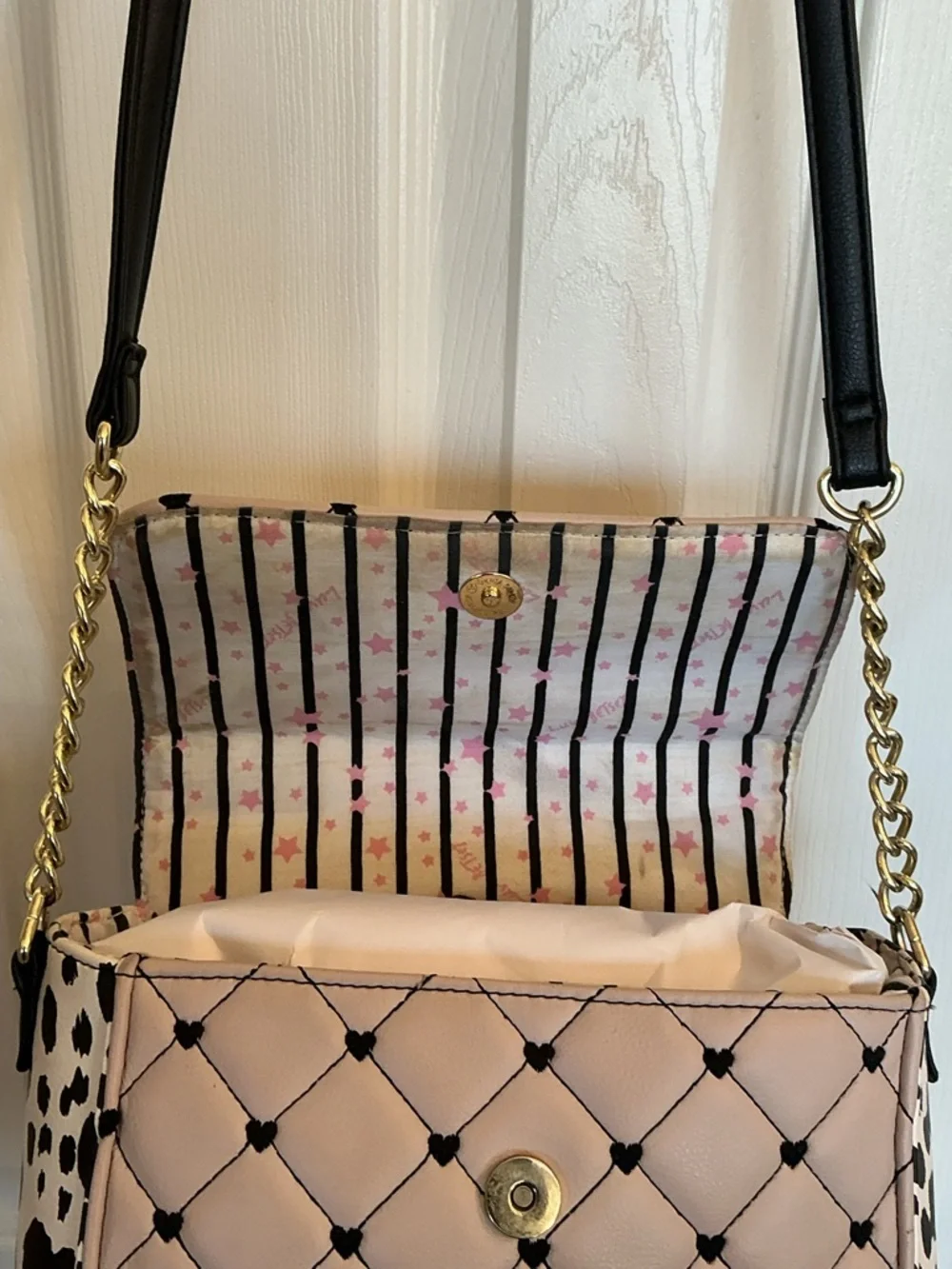 Luv Betsey by Betsey Johnson Pink Quilted Crossbody Bag Animal Print Side Hearts - Picture 4 of 16